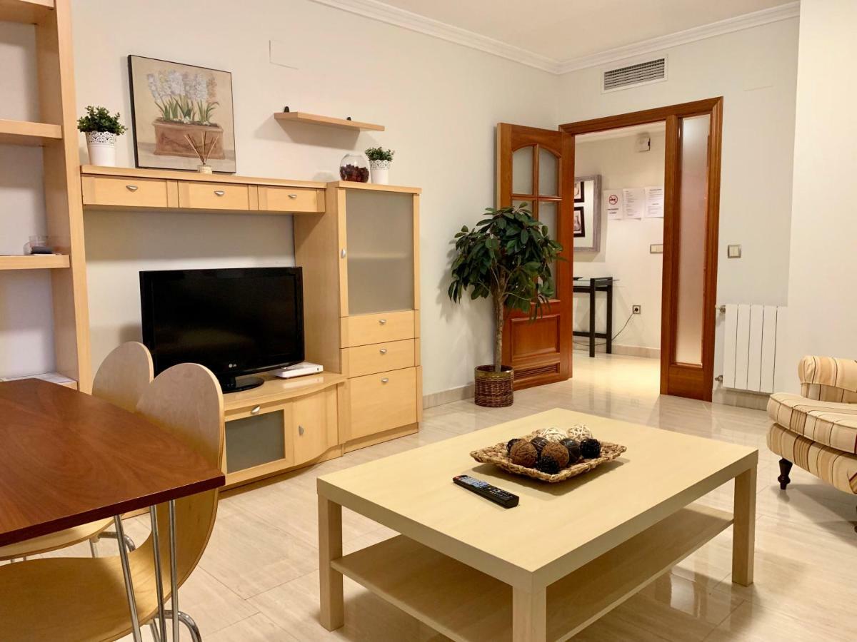 Apartamento Centrico Con Parking Privado Кордоба Екстериор снимка